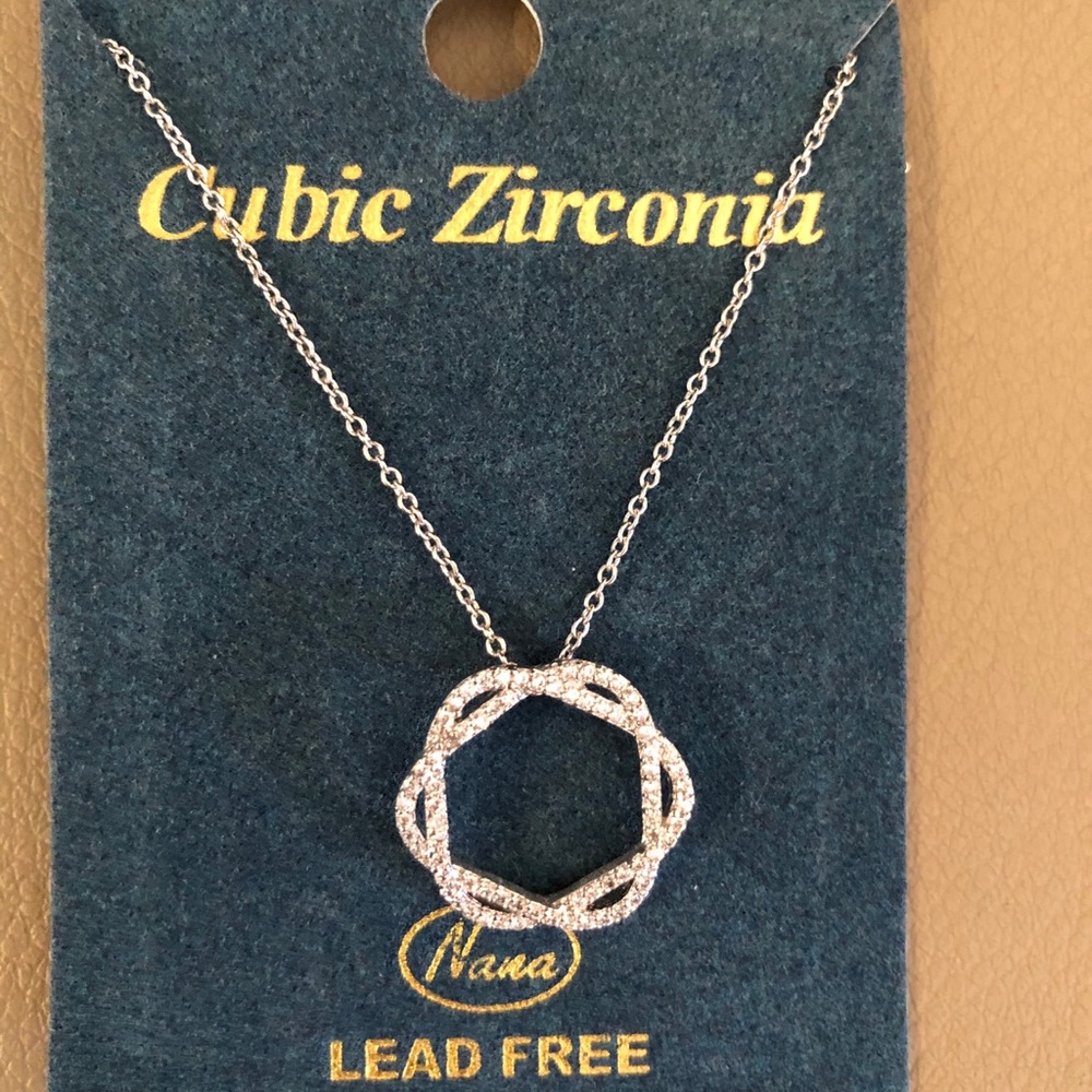 CUBIC ZIRCONIA SILVER PENDANT COLLAR NECKLACE